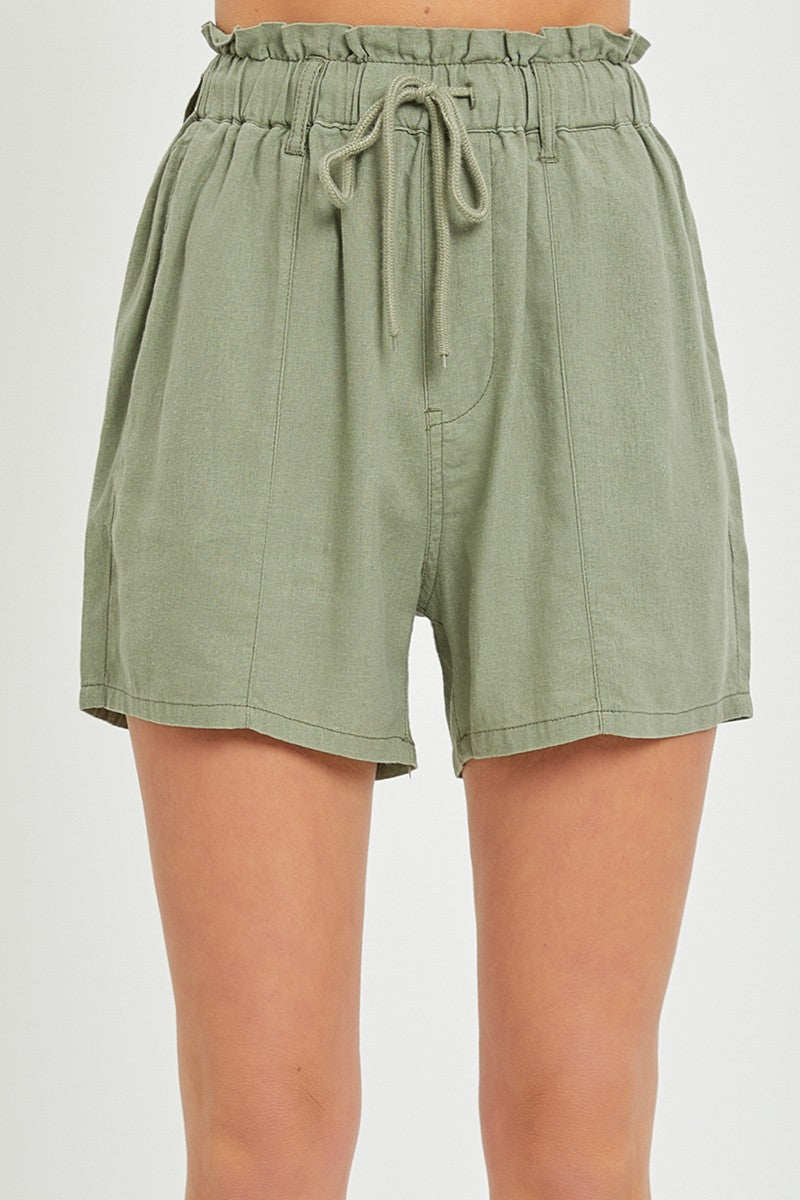 Linen shorts by Risen