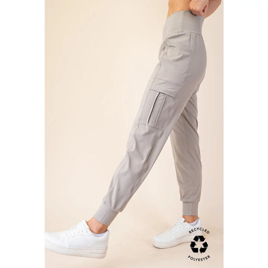 Jogger with side pockets