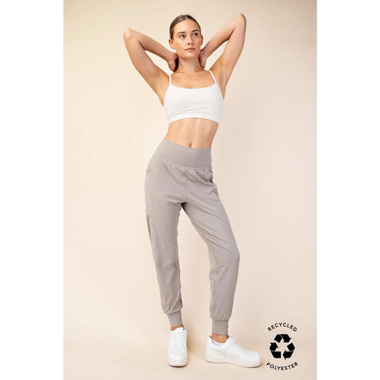 Jogger with side pockets